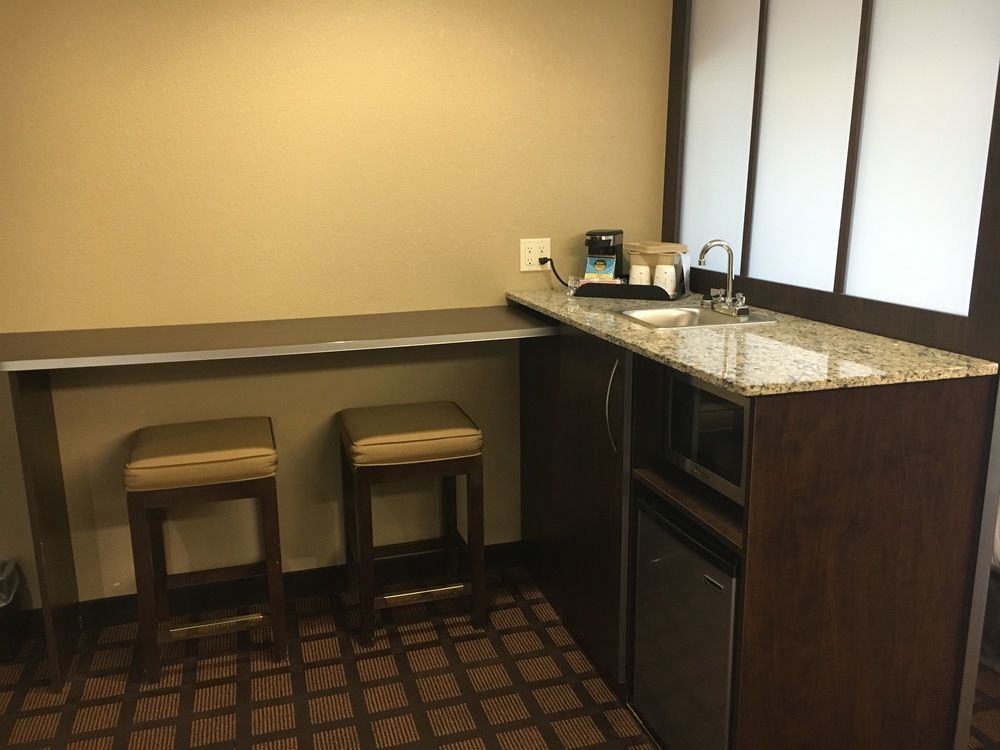 Microtel Inn & Suites By Wyndham Michigan City Exterior foto